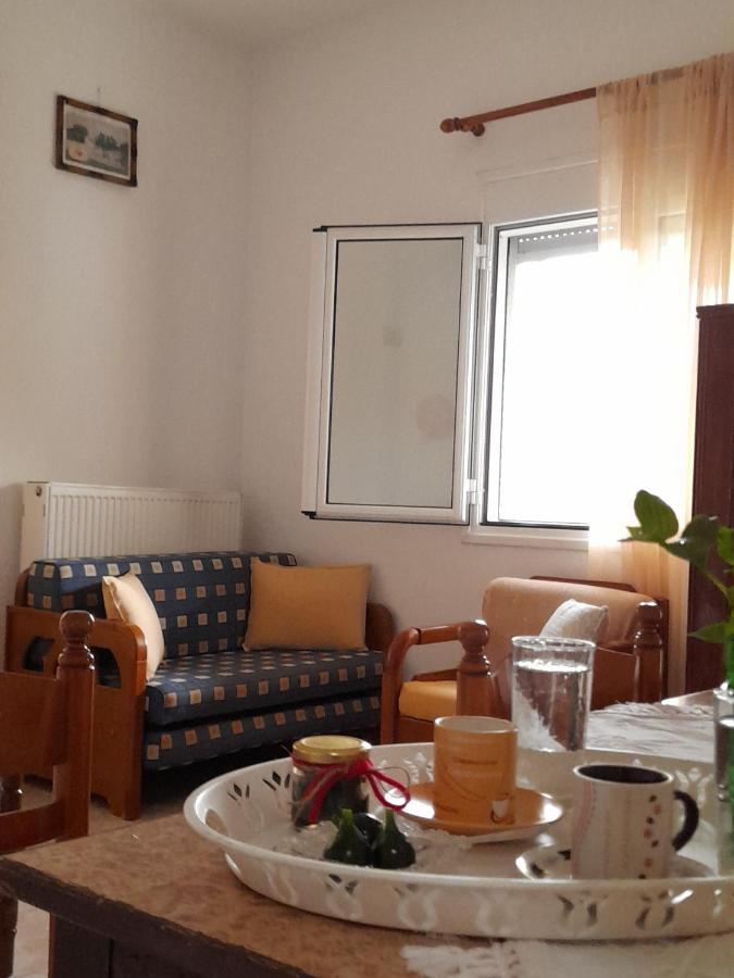 Ferienwohnung Το Σπίτι Της Ελένης Vlachia Exterior foto