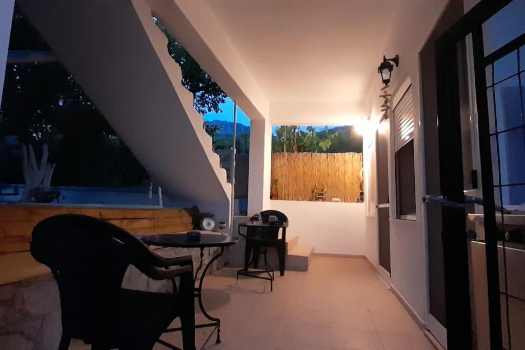 Ferienwohnung Το Σπίτι Της Ελένης Vlachia Exterior foto